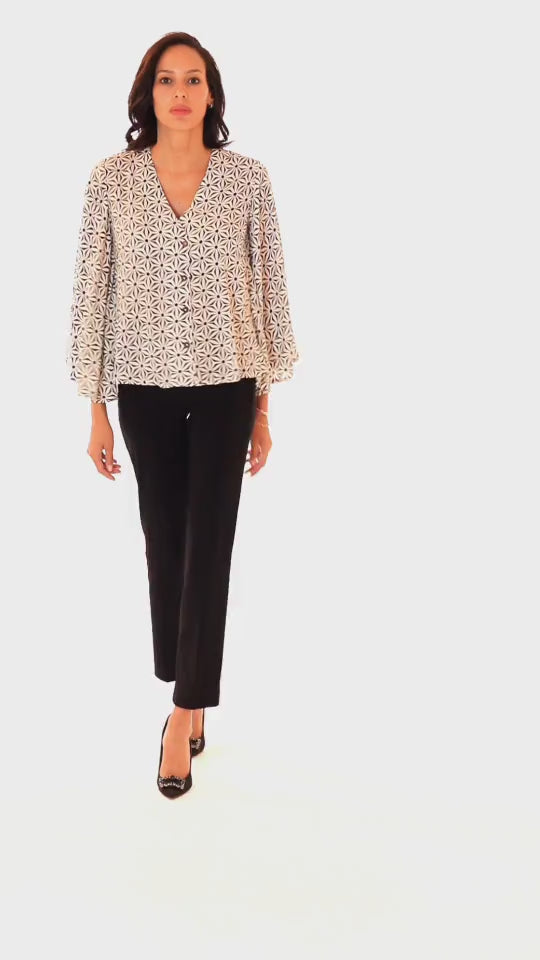 FLARED SLEEVE PONCHO TOP IN BLACKISH CREAM