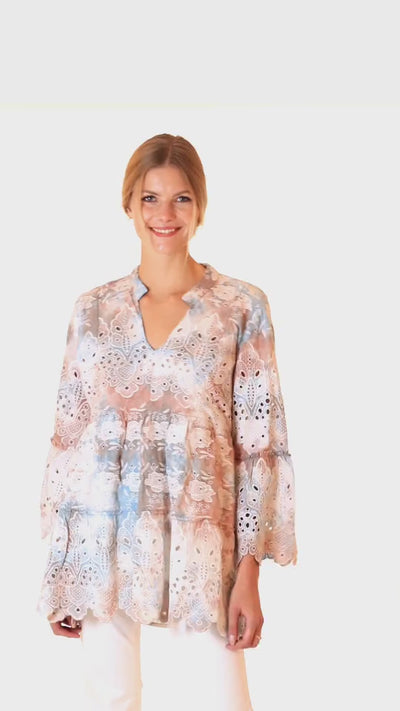 TIE DYE FLARED TUNIC IN FOREST BROWN