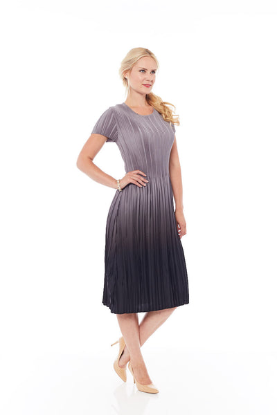 THE PLEATED GRADIENT DRESS IN MOUSY GREY