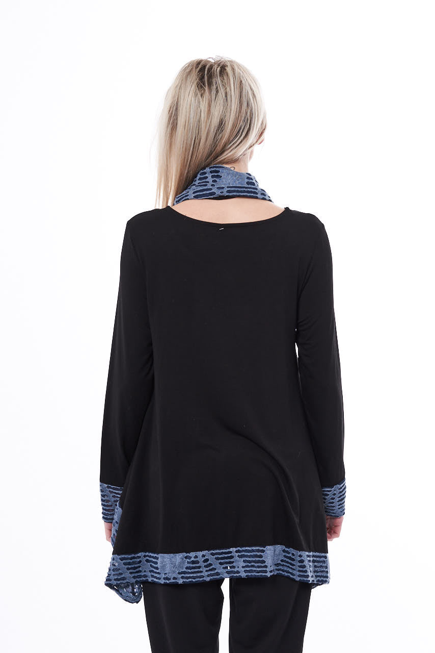 THE CLASSY BLACK IN TUNIC WITH SCOOP BLUE