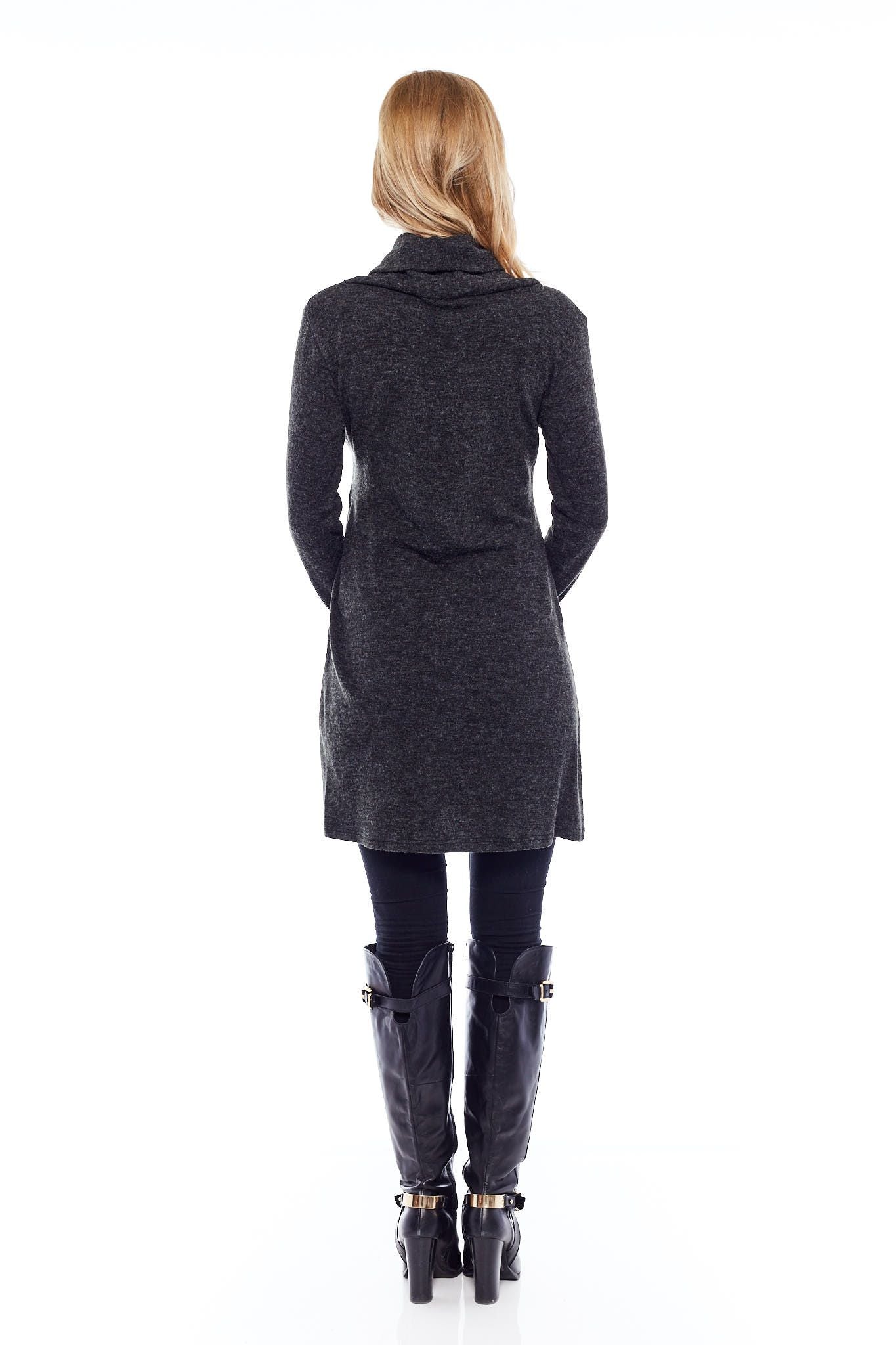 THE RIBBED TURTLE NECK OVER LAYERED TUNIC