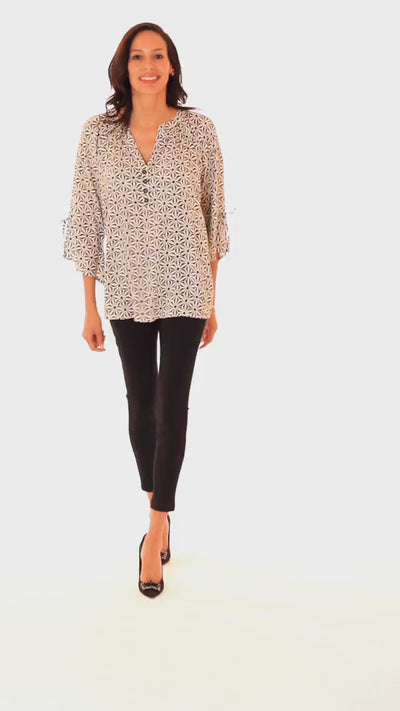 FLARED SLEEVE TOP IN BLACKISH CREAM